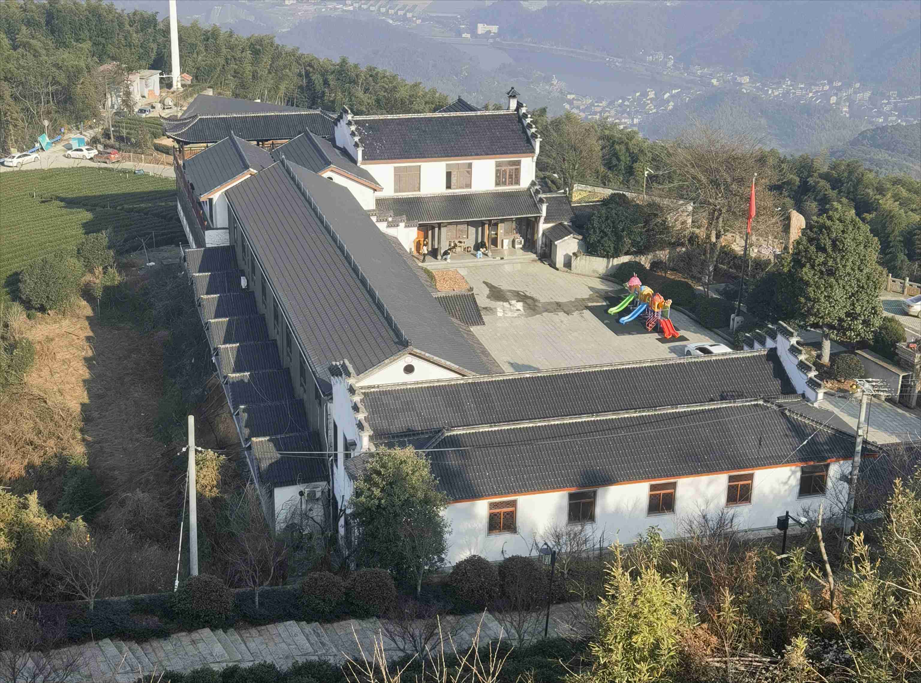 雄鵝山莊主體建筑及茶園展廳加固工程